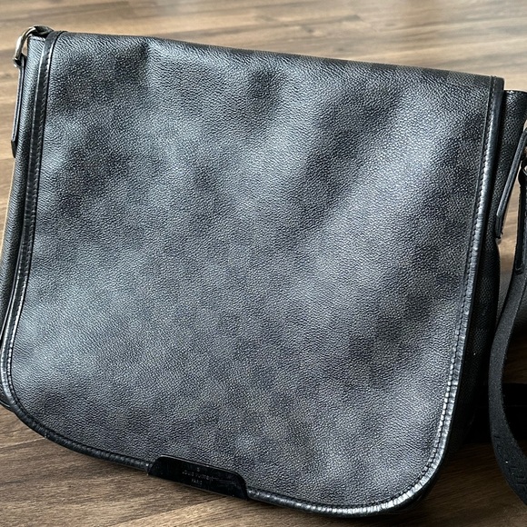 Louis Vuitton Damier Graphite Daniel Gm - Picture 1 of 10